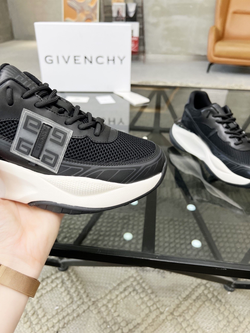 Givenchy Sneakers